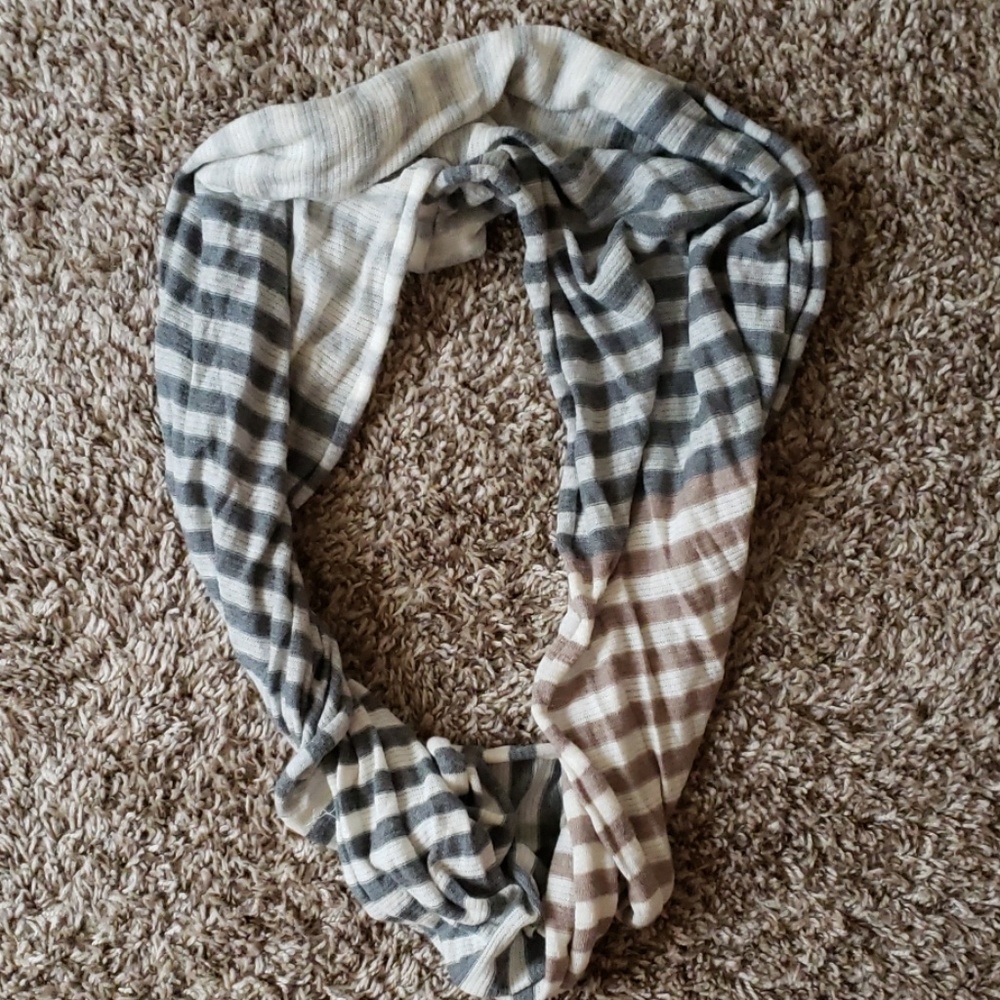 AE INFINITY SCARF
